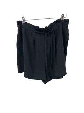 Babaton Dressy Flowy Shorts